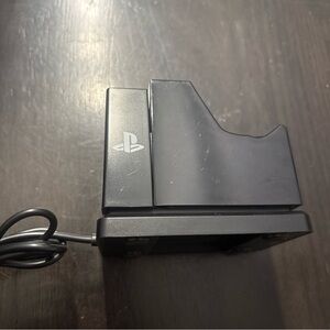 Power A PlayStation 4 PS4 Remote Controller Charging Dock Stand 1346333-02